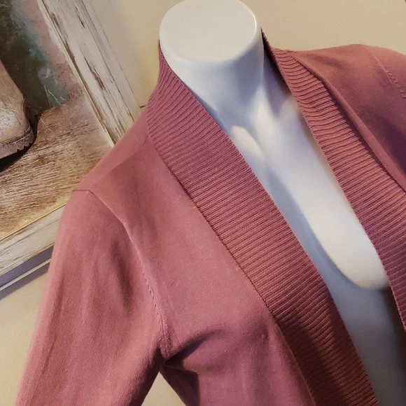 Premise Cardigan - Picture 3 of 8